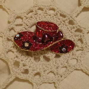 Beautiful Red Stone Embellished Hat Pin/Pendant